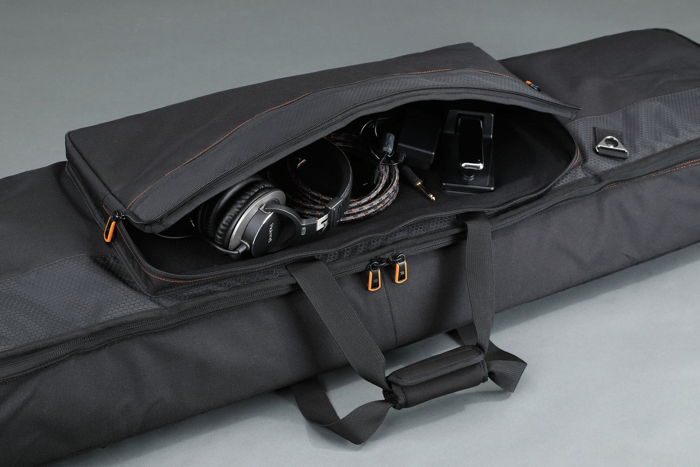 Roland CB-88S Keyboard Carry Case for Slim 88-Note Keyboards