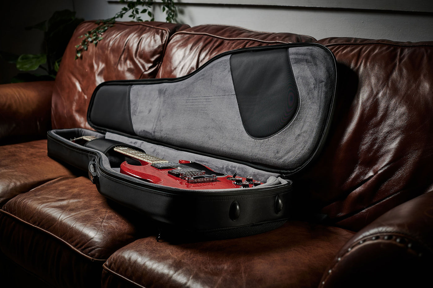BOSS CB-EG20 Premium Semi Rigid Gig Bag For Electric Guitar