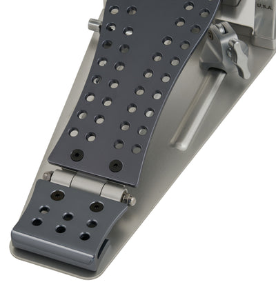 DW Drums MFG Series Machined Direct Drive Single Pedal with Bag, Polished Aluminum