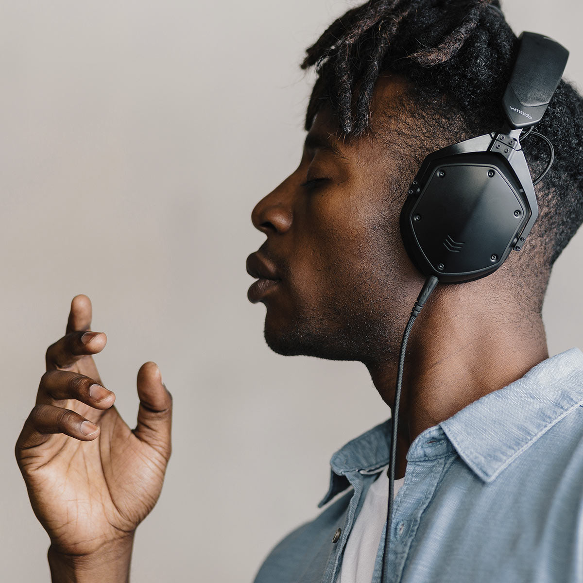 V-MODA M-200-BK Professional Studio Headphones