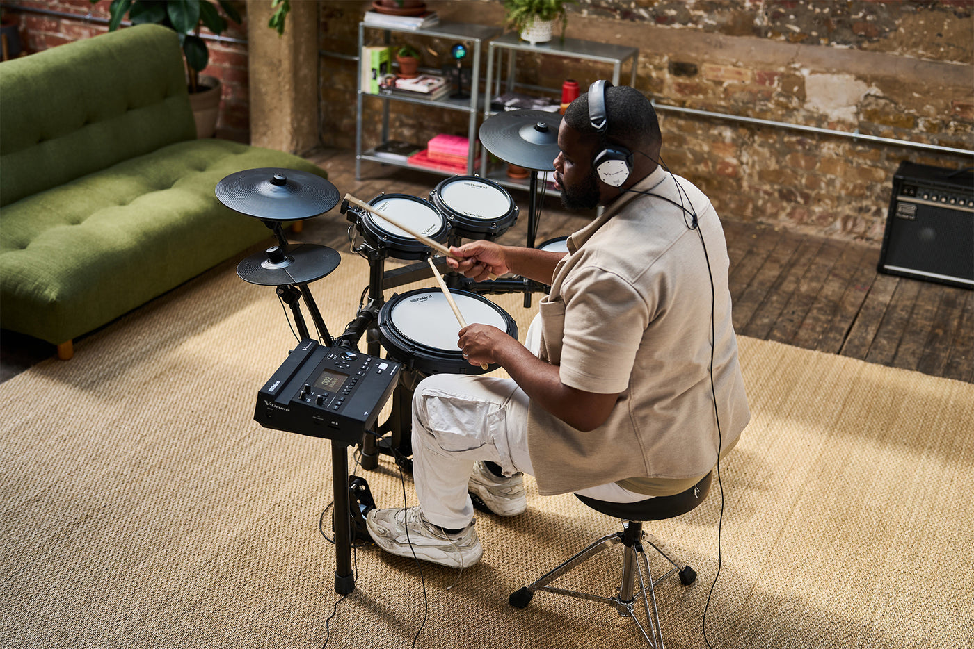 Roland TD313 V-Drums Digital Drum Kit with Hardware & Accessories