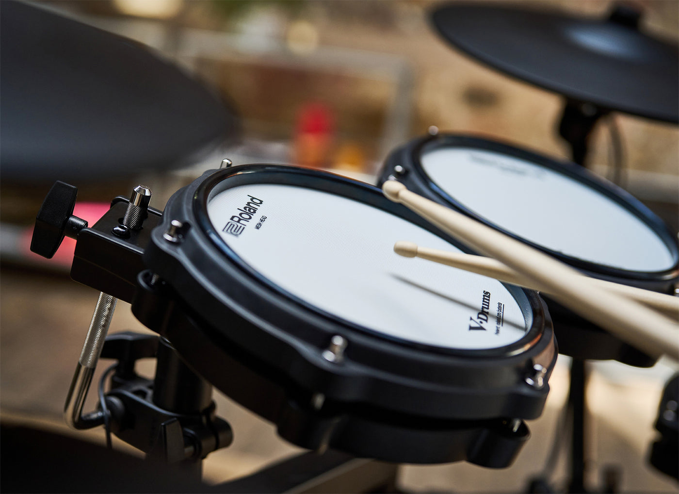 Roland TD313 V-Drums Digital Drum Kit with Hardware & Accessories