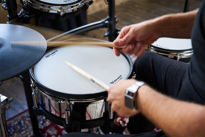 Roland TD516 V-Drums Digital Drum Kit with Hardware & Accessories