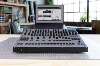 Roland TR-1000 Composer with Sample Playback