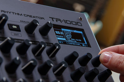 Roland TR-1000 Composer with Sample Playback