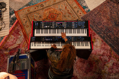 Roland V-Stage 88 Stage Keyboard with Weighted Hammer Action Keys