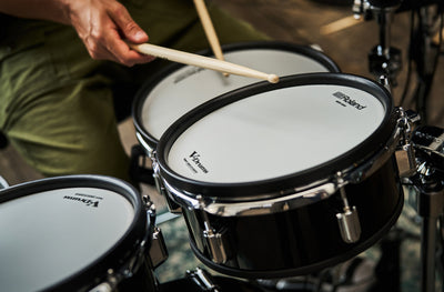 Roland VAD316 V-Drums Acoustic Design Digital Drum Kit with Hardware & Accessories