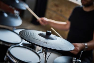 Roland VAD516 V-Drums Acoustic Design Digital Drum Kit with Hardware & Accessories