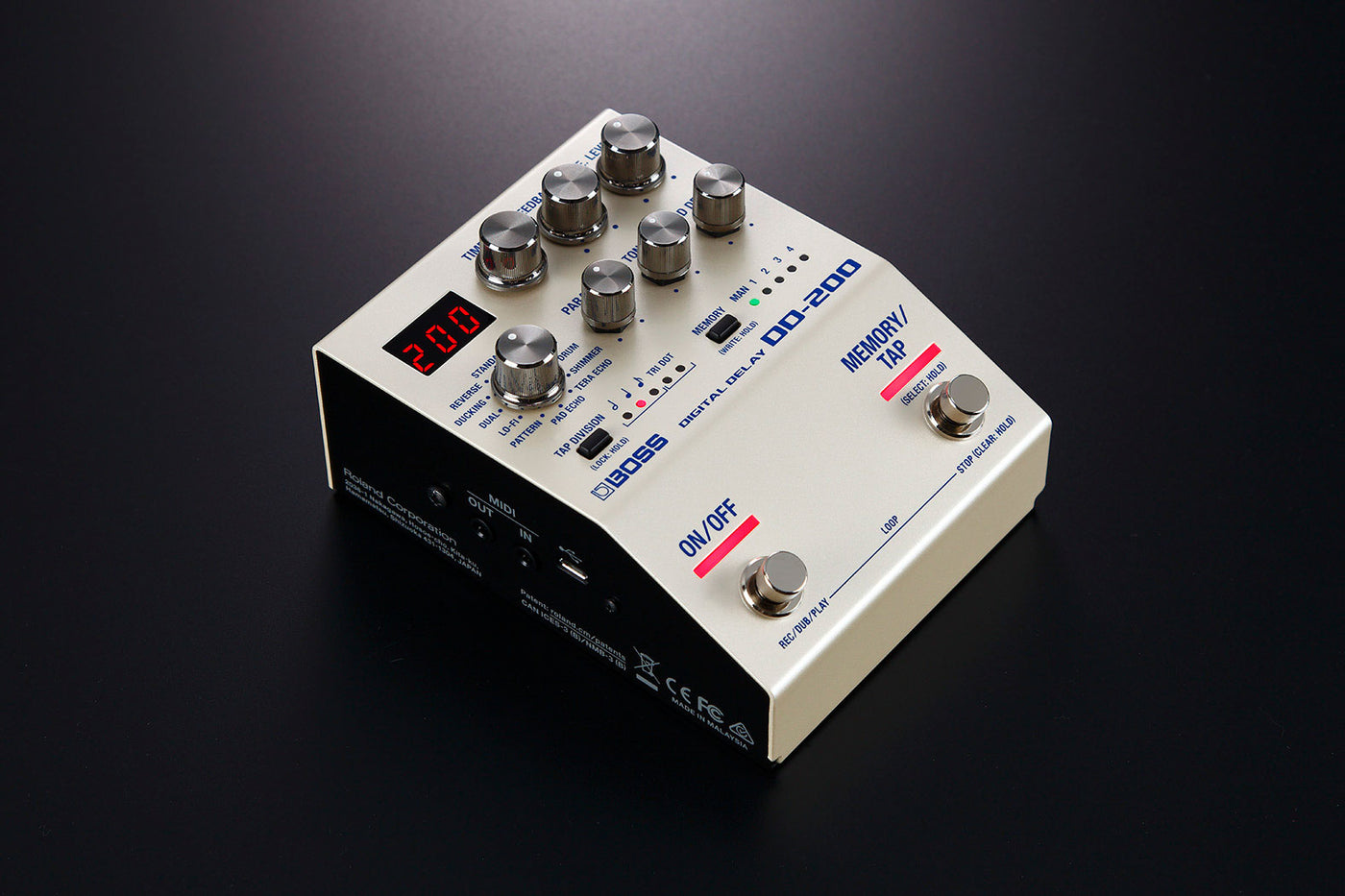 BOSS DD-200 Digital Delay with 12 Delay Modes and MIDI