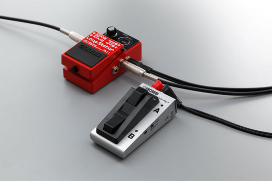 (とん)BOSS RC-3 ループステーション + FS-7 rc-3_top_main.jpg