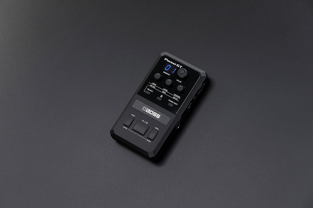 BOSS POCKET-GT Pocket Sized, Desktop Multi Effects Processer