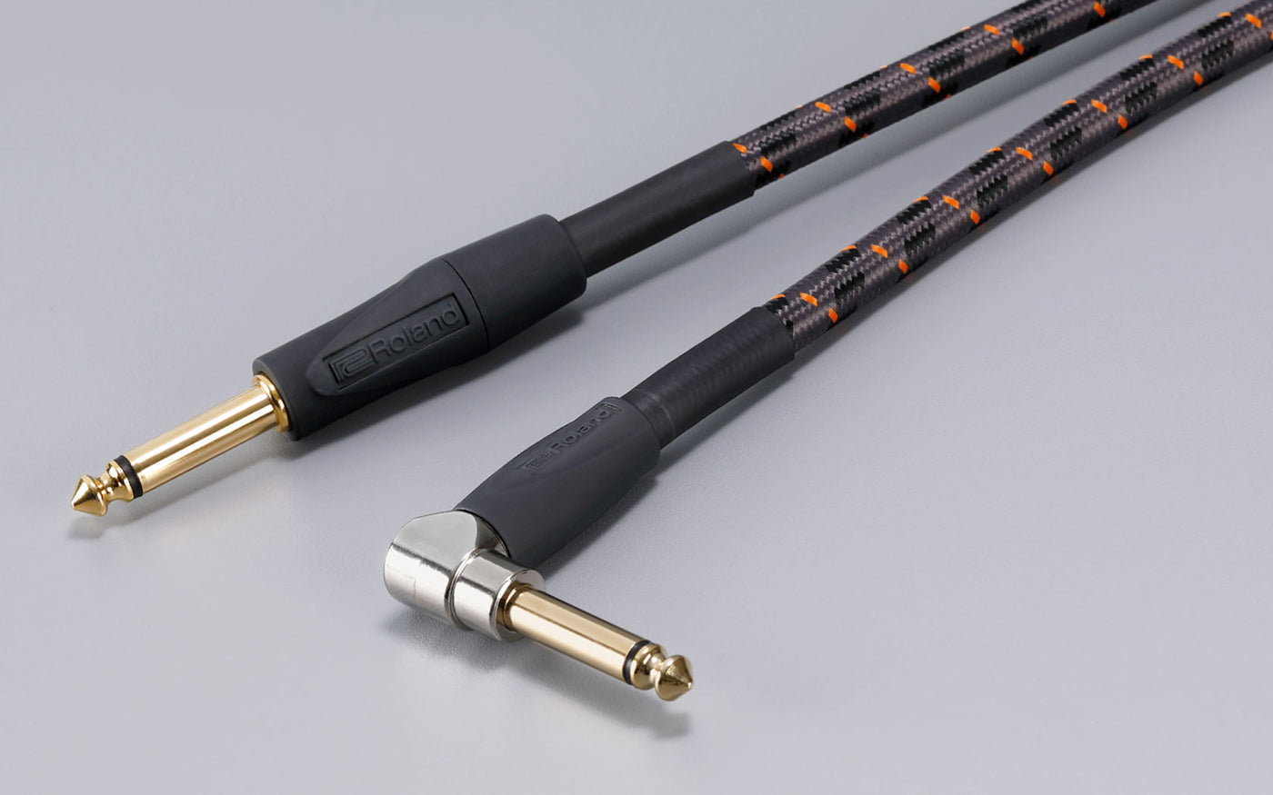 Roland RIC-G15A Instrument Cable, 15ft/4.5m, Angled/Straight 1/4" Jack, Gold Series