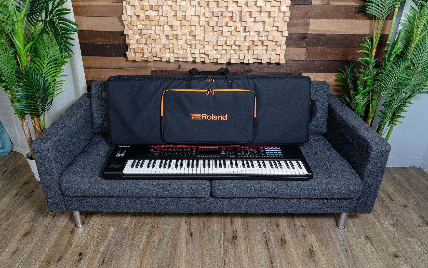 Roland Module Wheel Cover Roland SC-G76W3 76-Key Keyboard Soft Case with Wheels – Roland Store London
