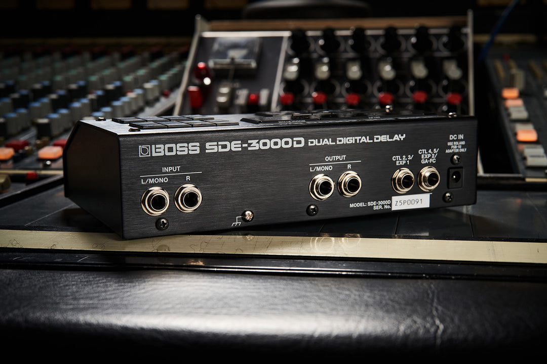 BOSS SDE-3000D Rack Delay Pedal – Roland Store London